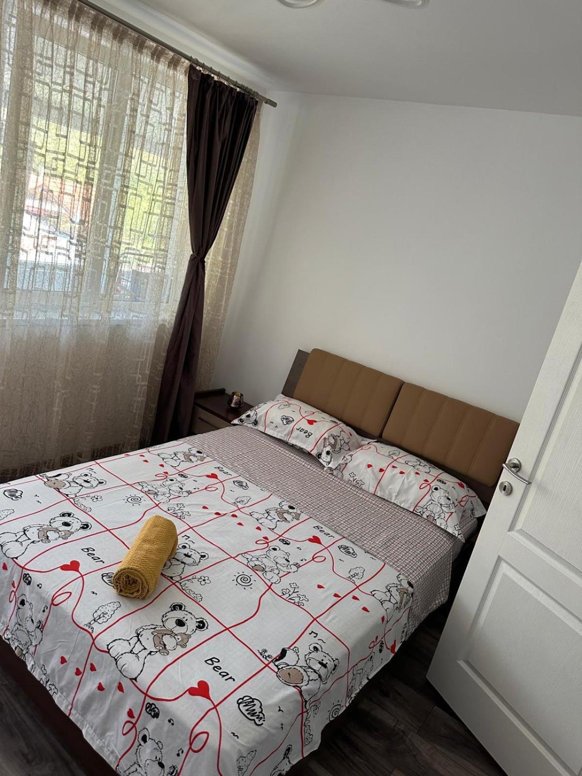 Apartament 4 Camere Оршова Экстерьер фото